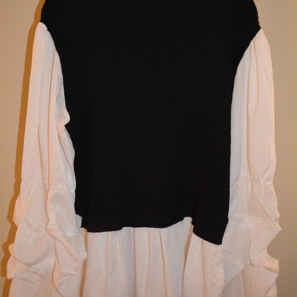 Women's Layered Sweater Vest Top Ruffled Blouse Black White NWOT - Picture 7 of 8